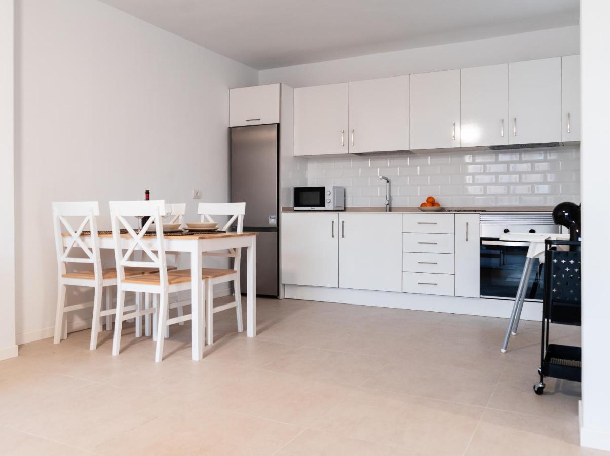 Homeforguest Atico Martina Con Terraza En Los Cristianos Los Cristianos  Dış mekan fotoğraf