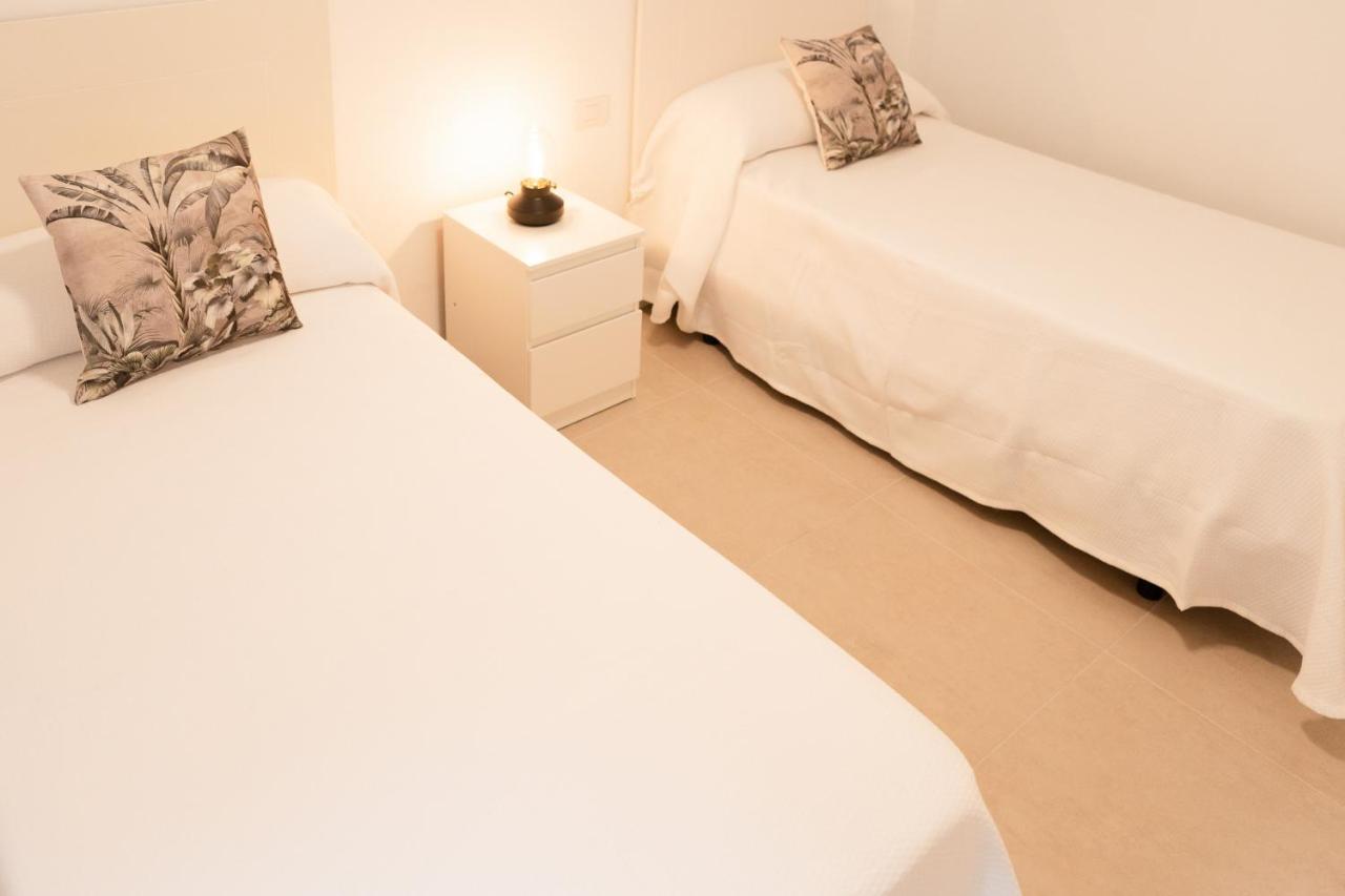 Homeforguest Atico Martina Con Terraza En Los Cristianos Los Cristianos  Dış mekan fotoğraf